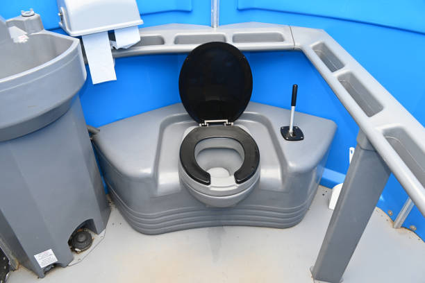 Portable Toilet Options We Offer in Center, TX